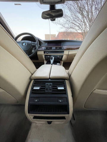 2012 BMW 5 Series 535i