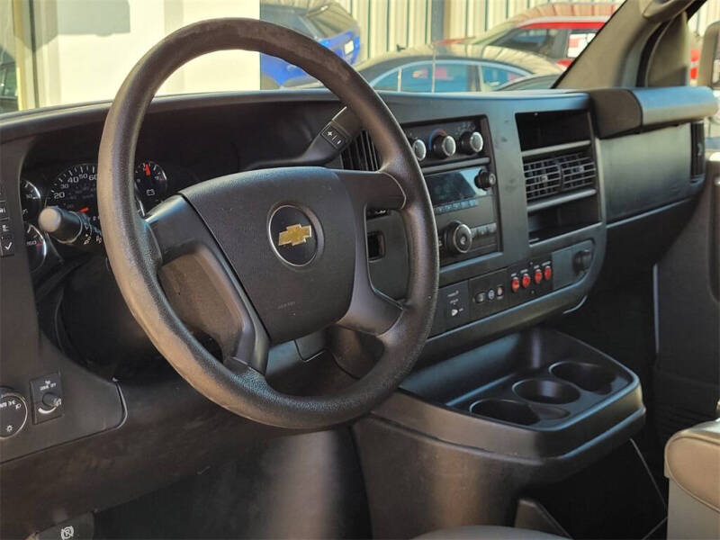 2014 Chevrolet Express 2500