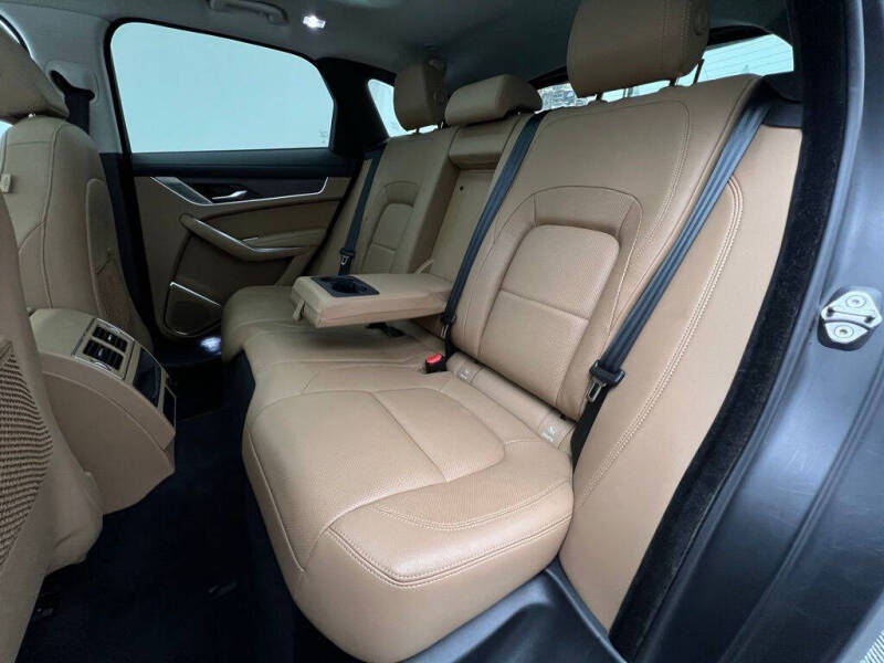 2022 Jaguar F-PACE P250 S