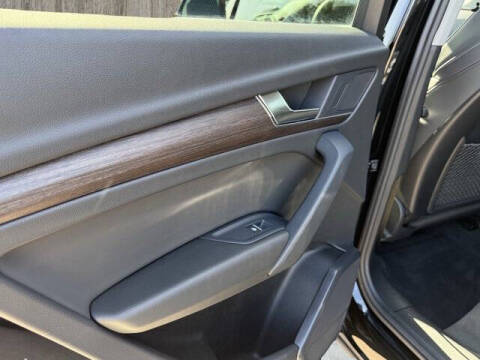 2024 Audi Q5 e quattro S line Premium 55 TFSI