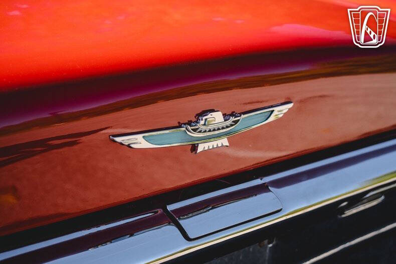 1963 Ford Thunderbird