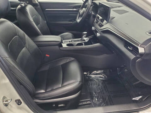 2023 Nissan Altima 2.5 SL