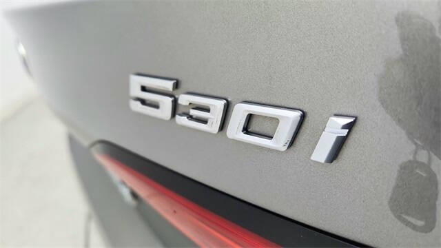 2025 BMW 5 Series 530i xDrive