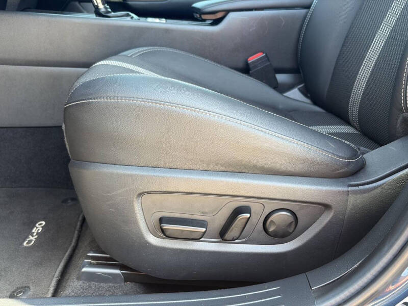 2025 Mazda CX-50 2.5 S Preferred