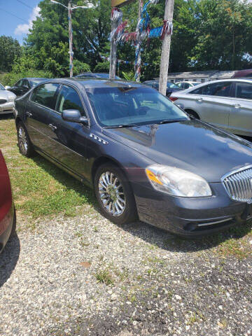 2009 Buick Lucerne for sale at FIVE FRIENDS AUTO in Wilmington DE
