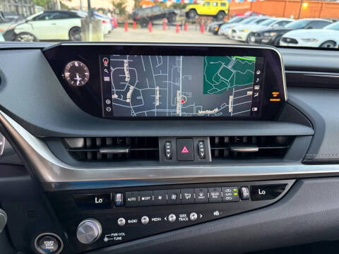 2021 Lexus ES 350 Ultra Luxury