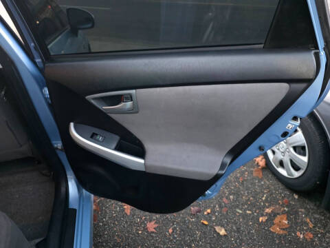 2012 Toyota Prius Plug-in Hybrid