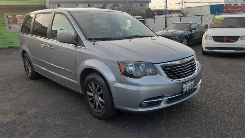 2015 Chrysler Town and Country for sale at Amazing Choice Autos in Sacramento CA