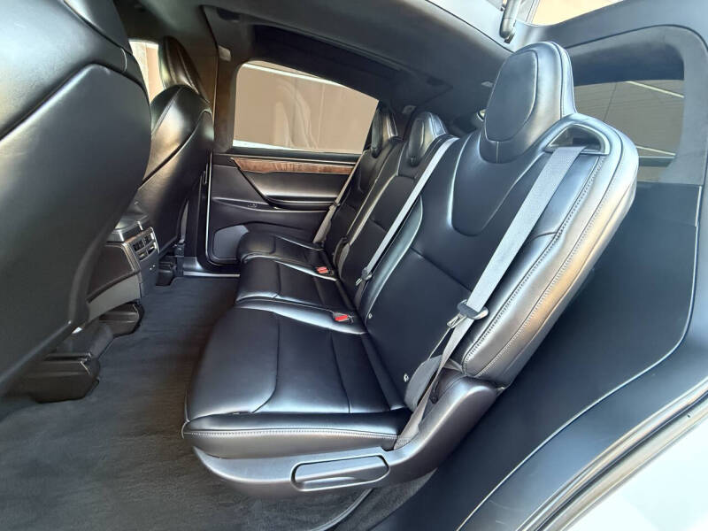 2021 Tesla Model X Long Range Plus