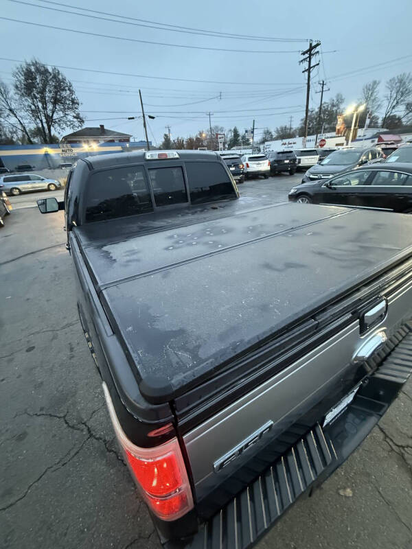 2014 Ford F-150 Platinum