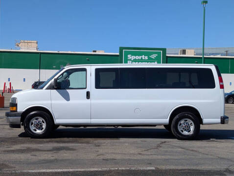 2018 GMC Savana LT 3500