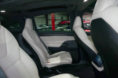 2022 Tesla Model X Plaid