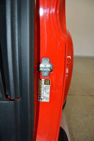 2004 Chevrolet SSR LS