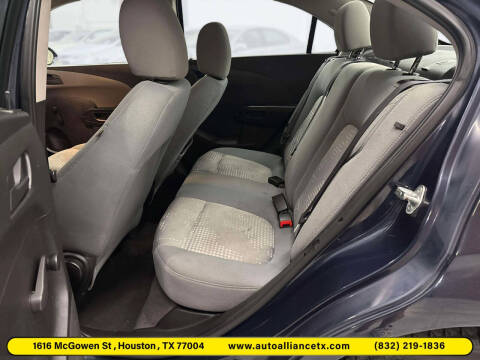 2015 Chevrolet Sonic LS Auto