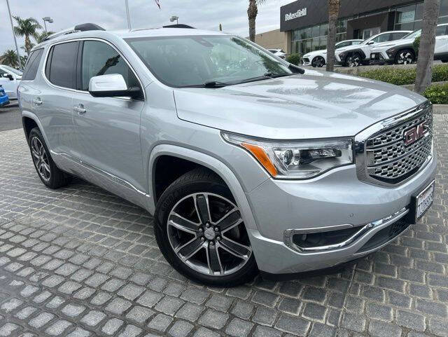 2017 GMC Acadia Denali