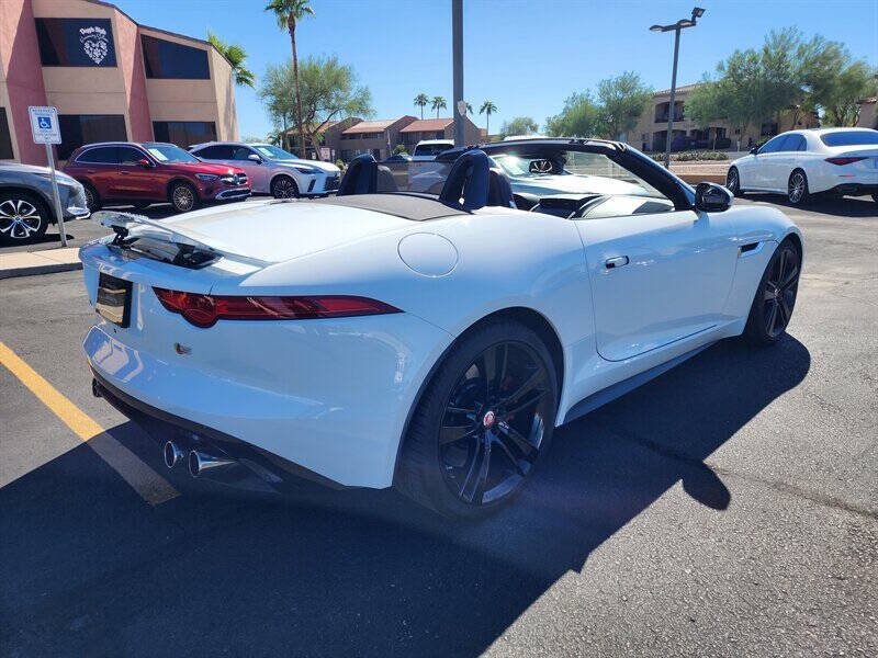 2015 Jaguar F-TYPE V8 S