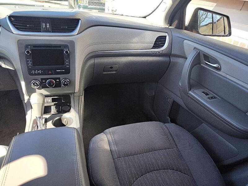 2016 Chevrolet Traverse LS