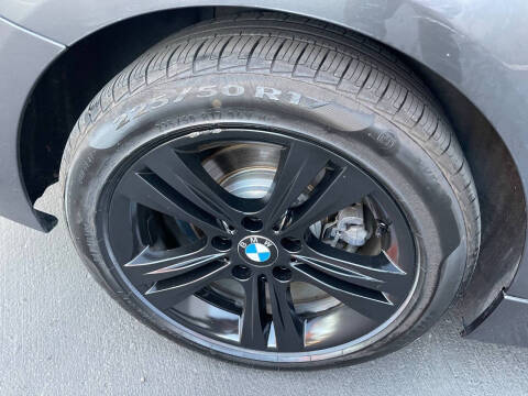 2017 BMW 3 Series 330i xDrive