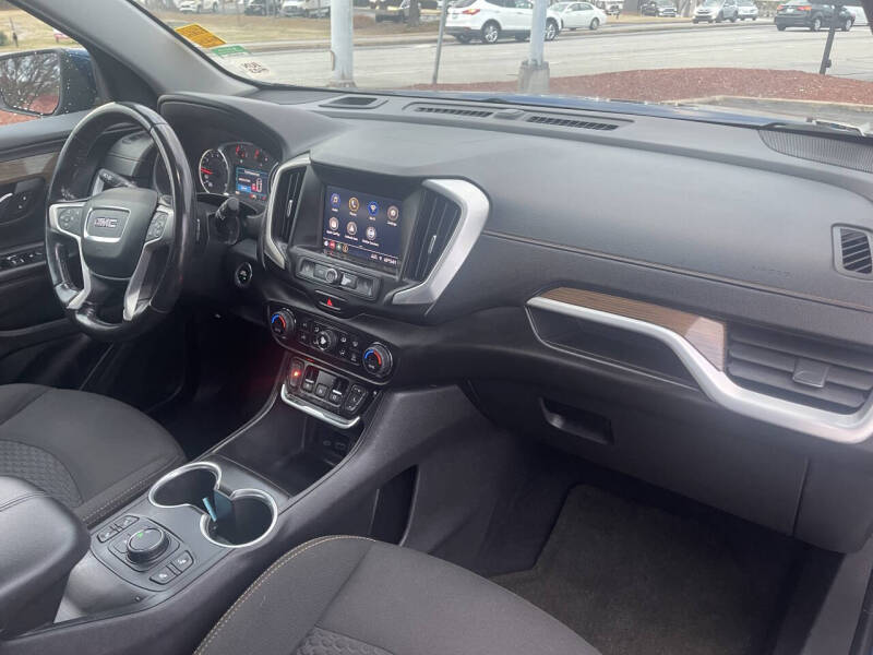 2021 GMC Terrain SLE