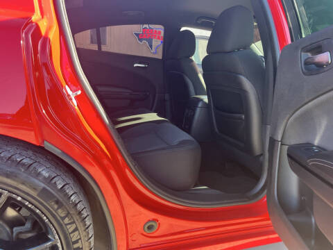 2018 Dodge Charger SXT