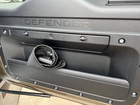 2023 Land Rover Defender 90 S