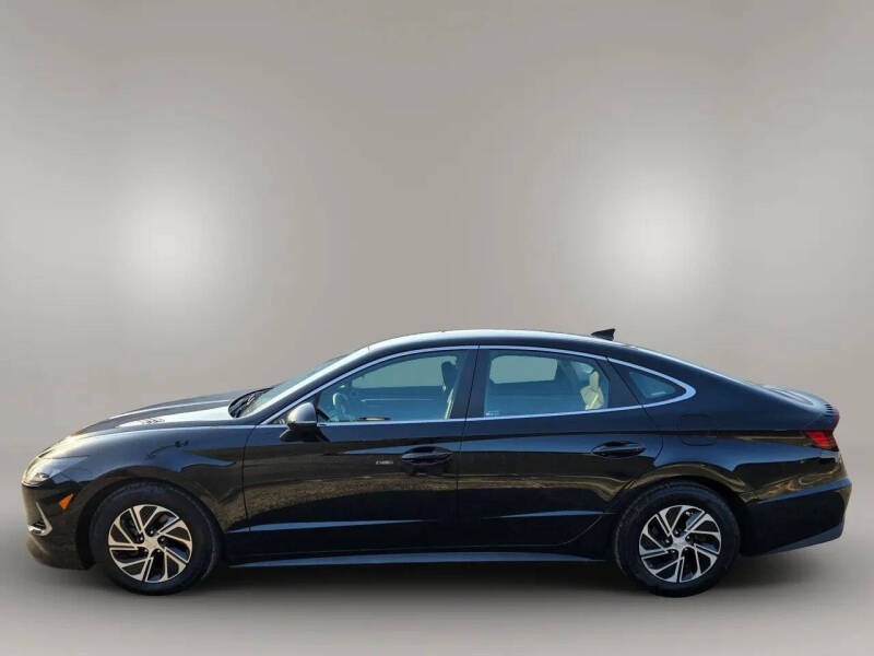 2022 Hyundai Sonata Hybrid Blue