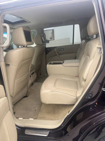 2011 Infiniti QX56