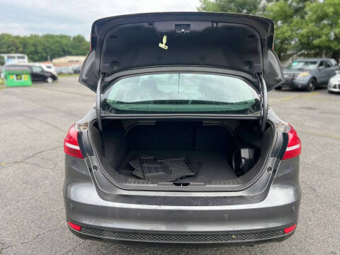2017 Ford Focus SEL