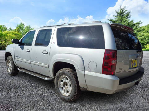 2011 Chevrolet Suburban LT