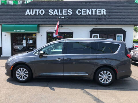 2018 Chrysler Pacifica for sale at Auto Sales Center Inc in Holyoke MA