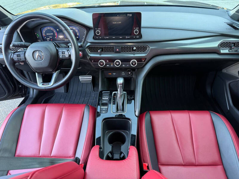 2023 Acura Integra w/A-SPEC