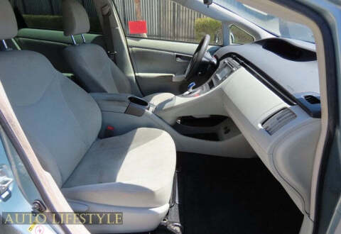 2014 Toyota Prius Two