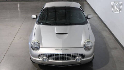 2004 Ford Thunderbird Deluxe
