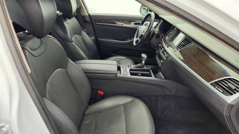 2018 Genesis G80