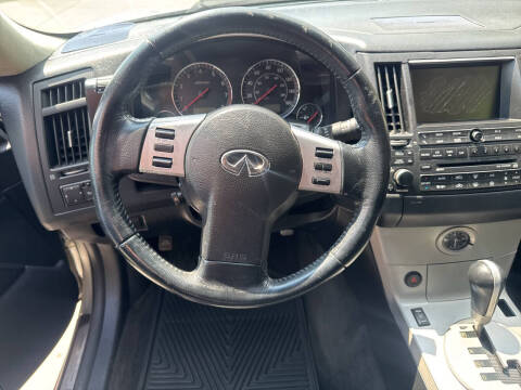 2004 Infiniti FX45