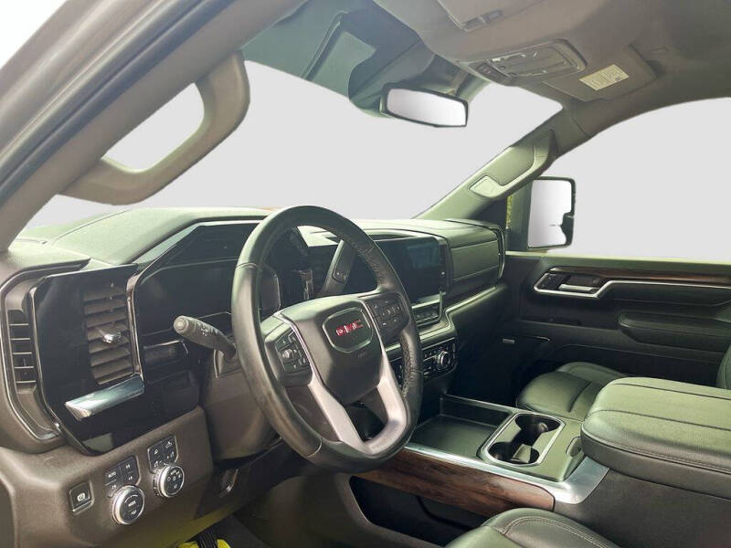 2025 GMC Sierra 2500HD
