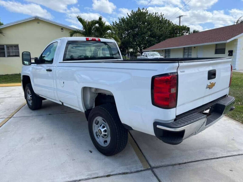 2018 Chevrolet Silverado 2500HD Work Truck