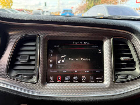 2015 Dodge Challenger SRT Hellcat