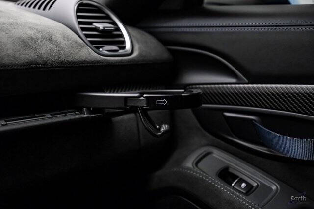 2024 Porsche 718 Cayman GT4 RS