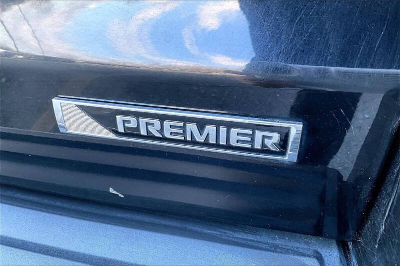 2017 Chevrolet Suburban Premier