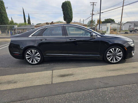 2017 Lincoln MKZ Hybrid Reserve