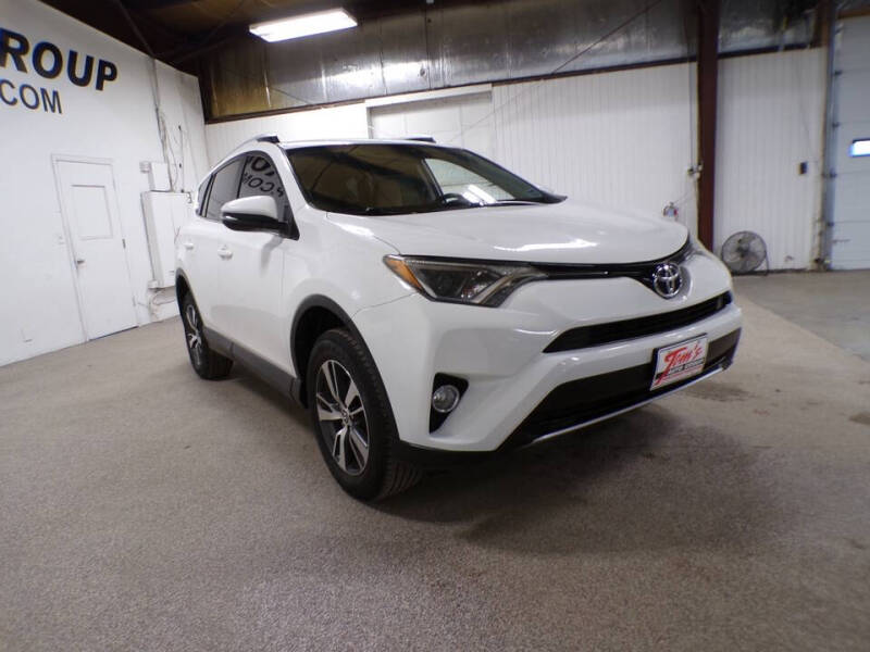 2016 Toyota RAV4 XLE