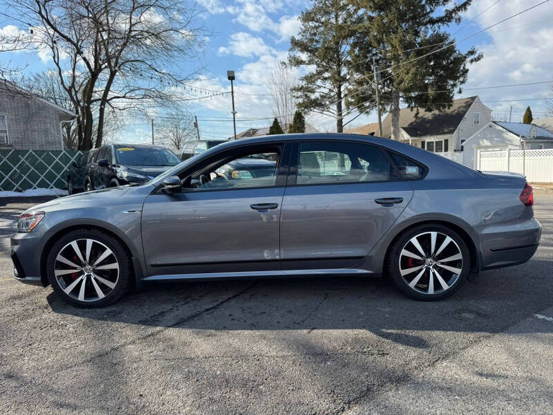 2018 Volkswagen Passat V6 GT