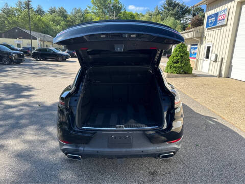 2020 Porsche Cayenne Coupe