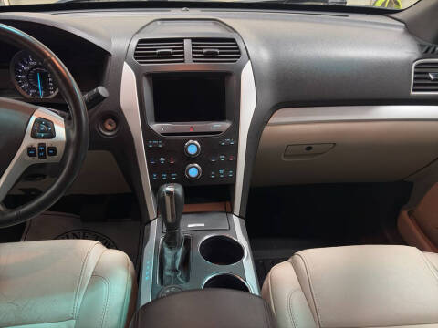 2012 Ford Explorer XLT