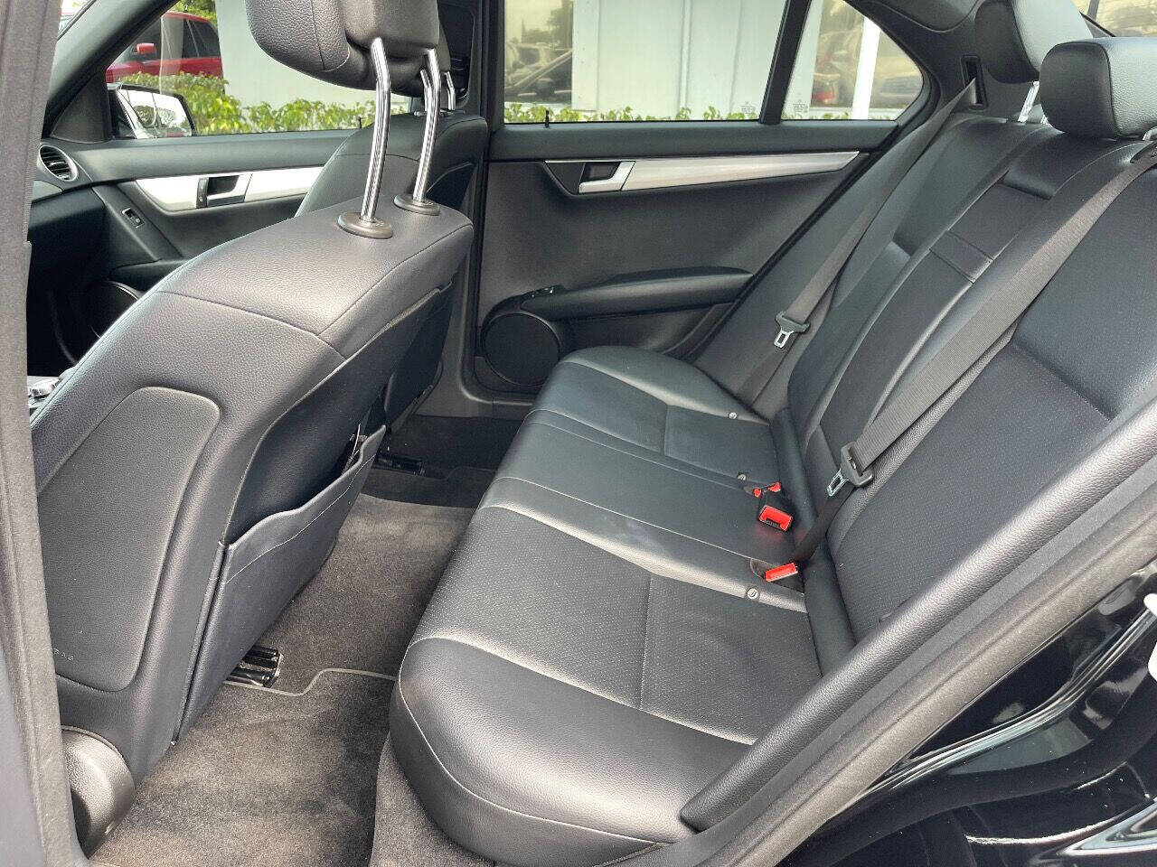 2014 Mercedes-Benz C-Class Sedan - $16,900