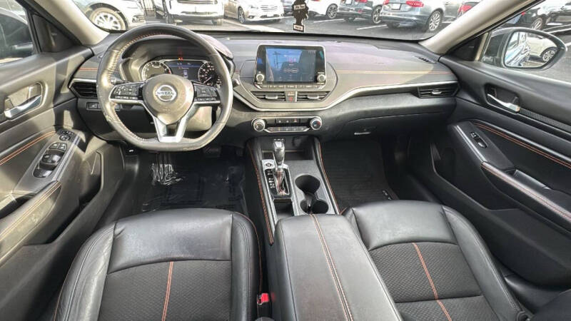 2019 Nissan Altima 2.5 SR