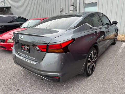 2020 Nissan Altima 2.5 SR