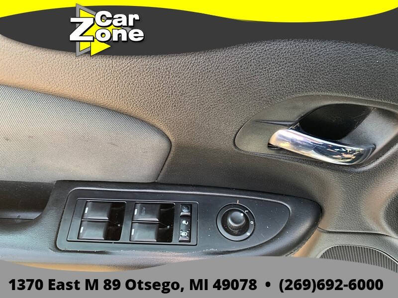 2012 Chrysler 200 LX