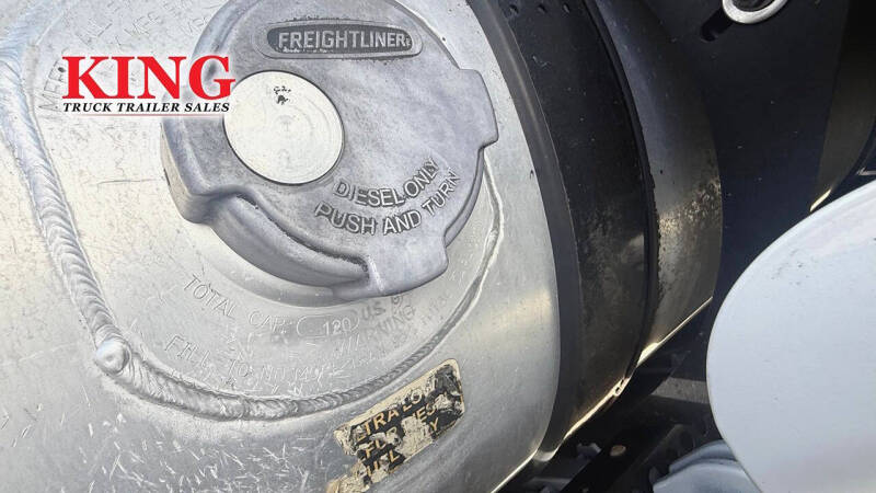 2024 Freightliner Cascadia